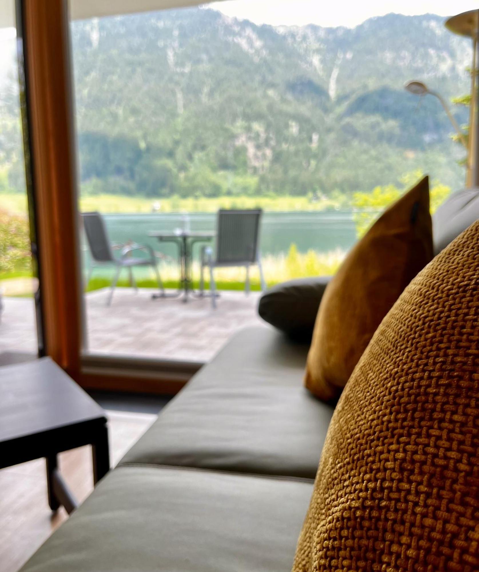 Chalets Zoehrer - Wohnen Am Wasser Weissensee Exterior foto